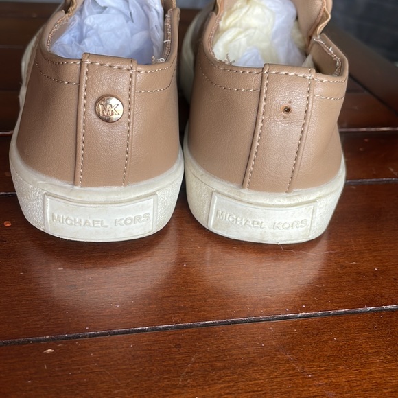Used Michael Kors Slip-On Sneakers Size 12 - Picture 4 of 8